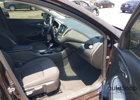 2021 Chevrolet Malibu Fwd Rs z USA, uszkodzony, nr VIN 1G1ZG5ST2MF082848